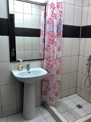 Фото номера Улучшенный трехместный номер Гостевой дом Pensiunea Casa PaPaCip г. Александрия 19